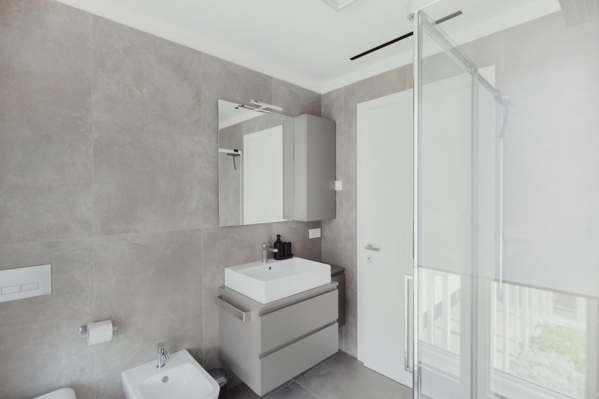 Gohost - Terrace Walking Distance From Station * Milano